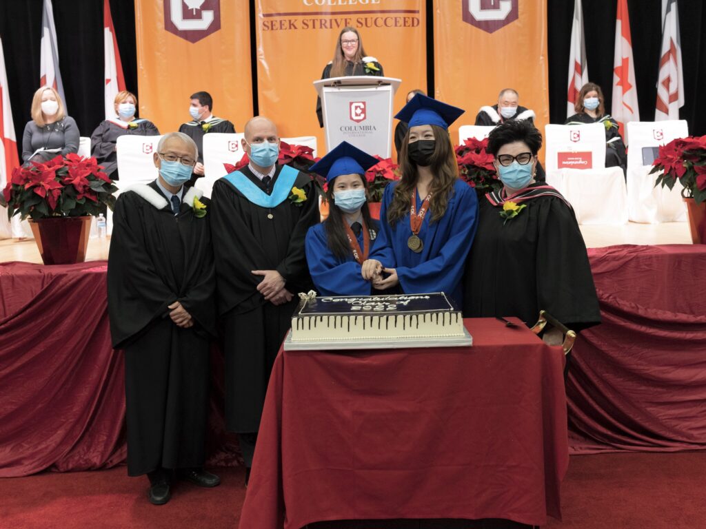 20221214_183109959_iOS