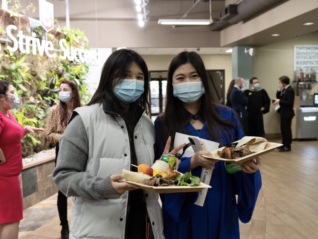 20221214_184748505_iOS